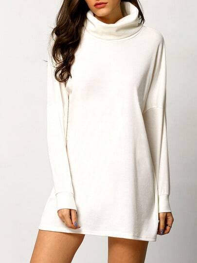 Vestito con collo alto bianco