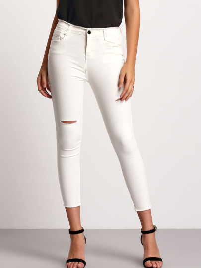 Denim enge Hose mit zerrissenen Design -weiß