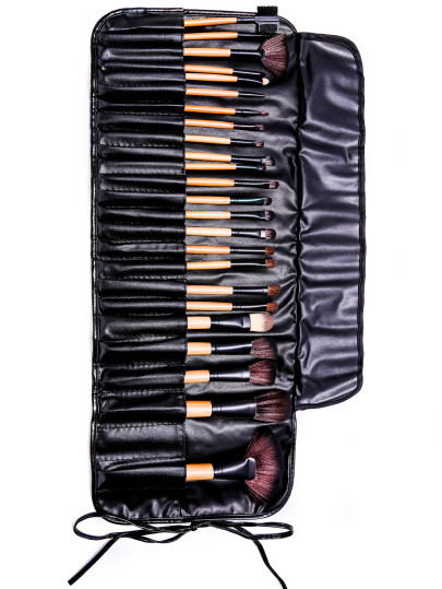 24PCS Natural Brown Professional Makeup Brush Set With Black Bag