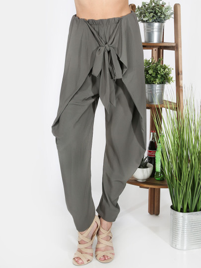 Bow Decorated Pants