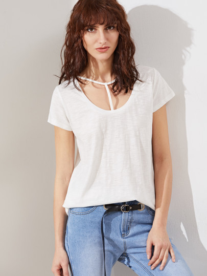 T-shirt avec sangles à décolleté -blanc