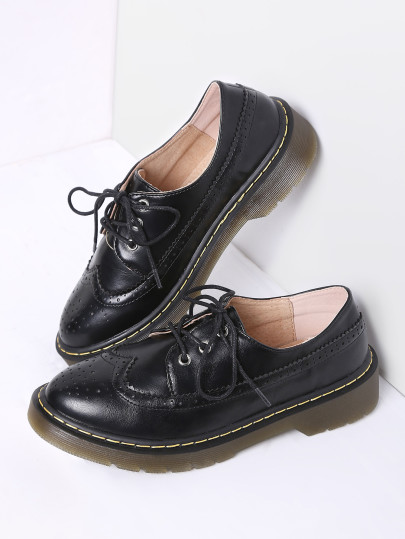Schwarze Schnürung PU flache Schuhe