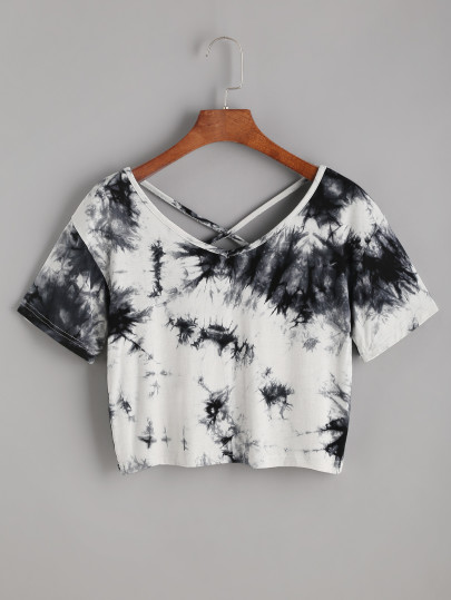 Camiseta corta con estampado tie dye de espalda cruzada