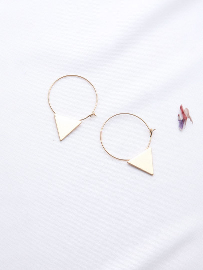 Gold Triangle Hoop Ohrringe