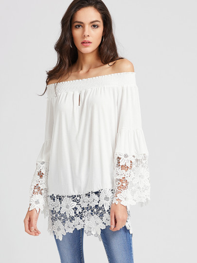 Bianco fuori dalla spalla contrasto Crochet Top in pizzo