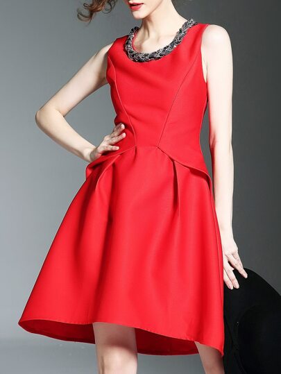 Kleid mit Beads Seemannkragen und asymmetrischem Saum - rot