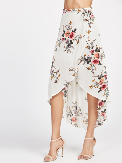 Falda cruzada asimétrica con estampado floral - beige