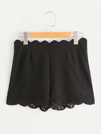 pantalones cortos negros con cortes de moda