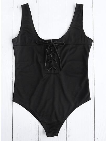 Costumi da bagno con laccetti