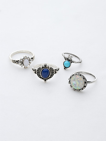 Set anillo con detalle de piedra preciosa