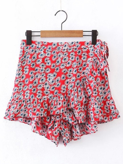 Ditsy Print Ruffle Shorts en lacet