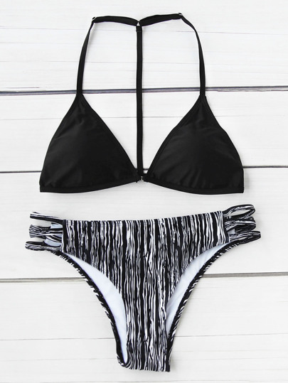 Dreieckiges Bikini Set mit gemischtem Muster und Cut Out Leiter