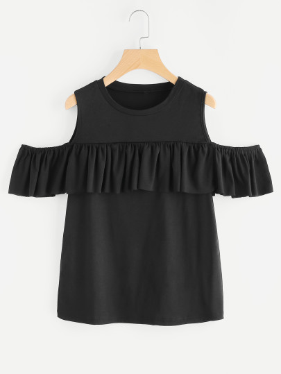 T-shirt con spalle scoperte a volant