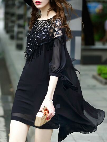 Vestito trasparente con spalle scoperte