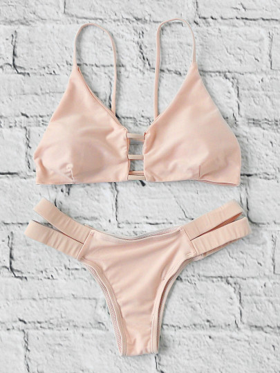 Ensemble de bikini à triangle à échelle