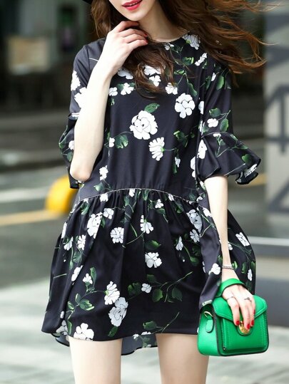 Robe imprimé fleurs avec manche cloche