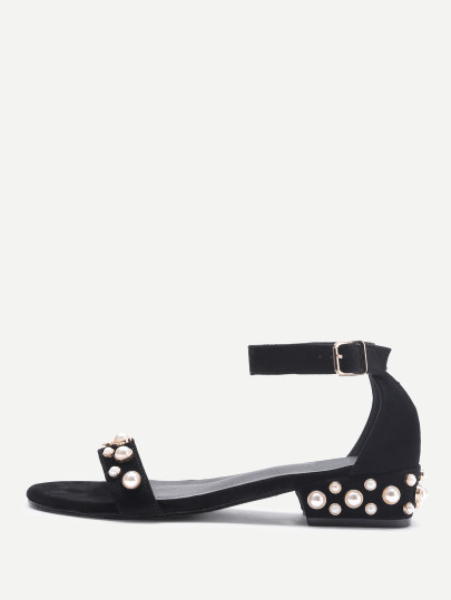 Sandales avec lacets et des perles artificielles