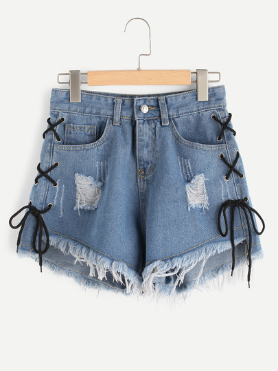 Jeansshorts mit Öse und Band