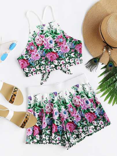 Top camisole floreale con pantaloncini
