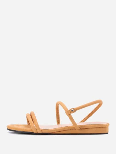 Sandalias planas con tiras