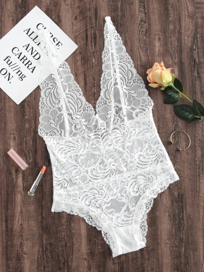 Body creux en dentelle