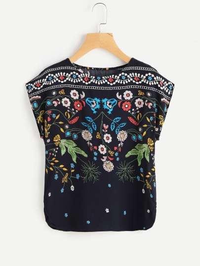 Bluse mit Blumenmuster und Kappeärmeln