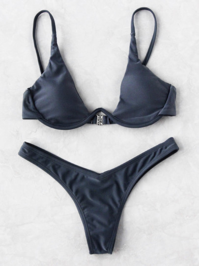 Set di bikini di triangolo