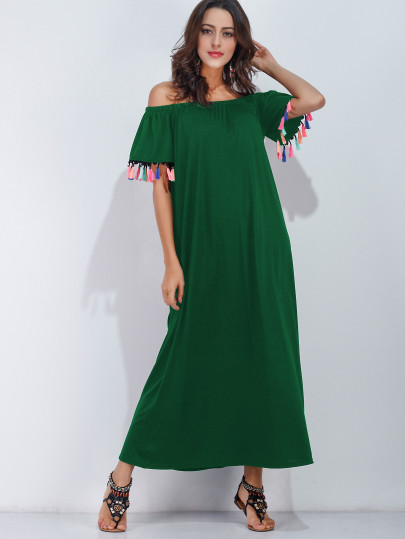 Vestido con borlas