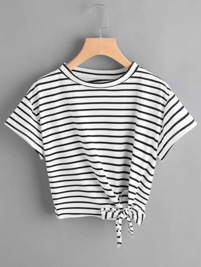 Camiseta de rayas con nudo lateral