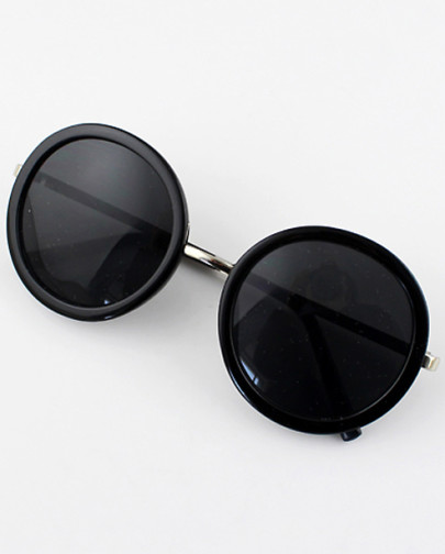 Black Round Lenses Sunglasses