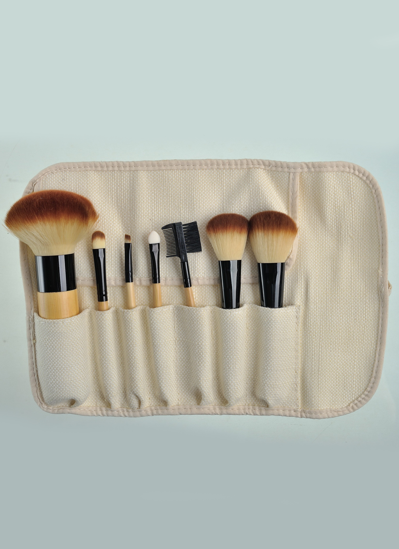 7pcs Professional Foundation Eye Shadow Blush Cosmetic Set Tools SheIn(Sheinside)