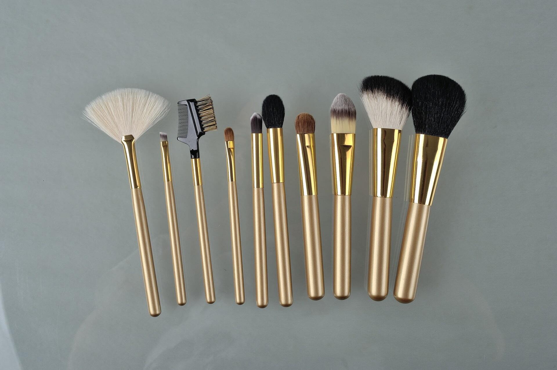 10pcs Professional Makeup Brushes Set Beauty Make Up Brush SetGold