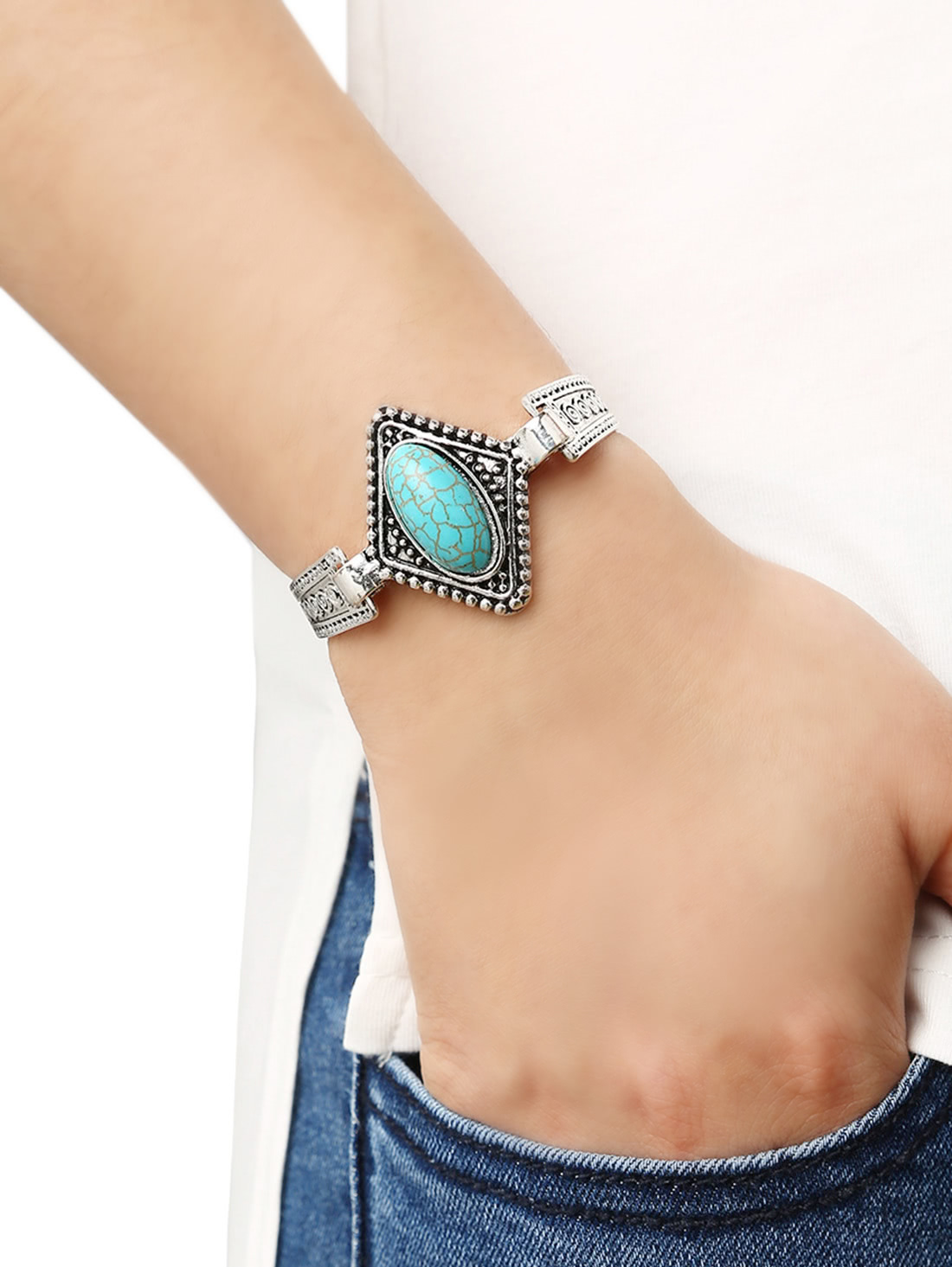 Фото #1: Oval Turquoise Set-in Carved Bracelet