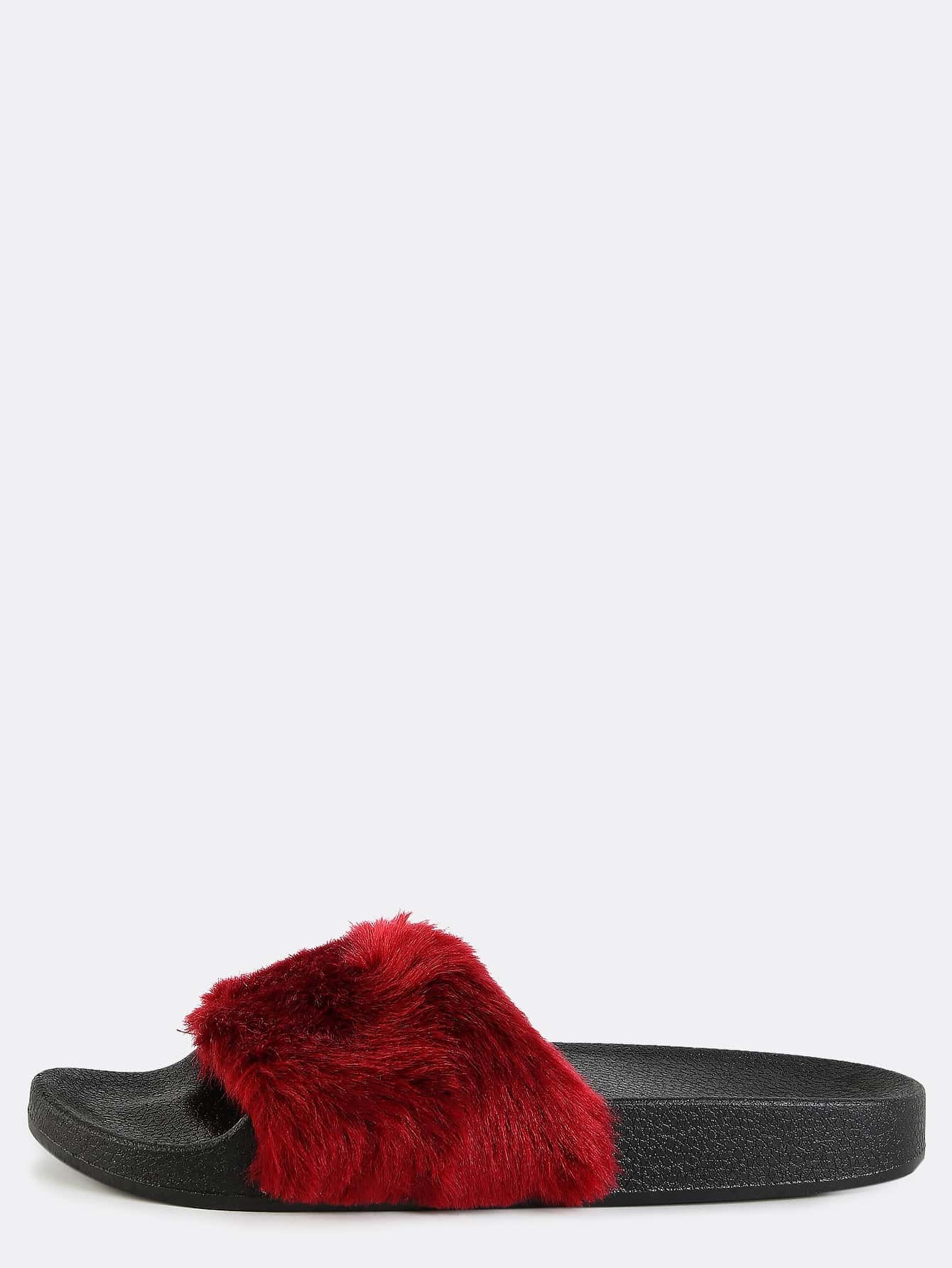 Contrast Fluffy Fur Slide Sandals BURGUNDY SheIn(Sheinside)
