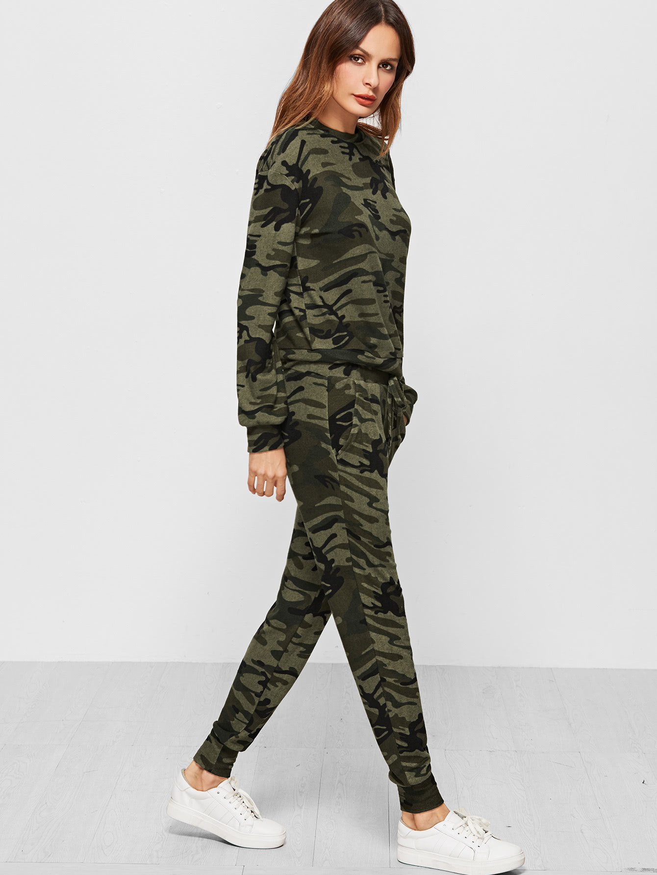 Camo Print Sweatsuit SheIn(Sheinside)