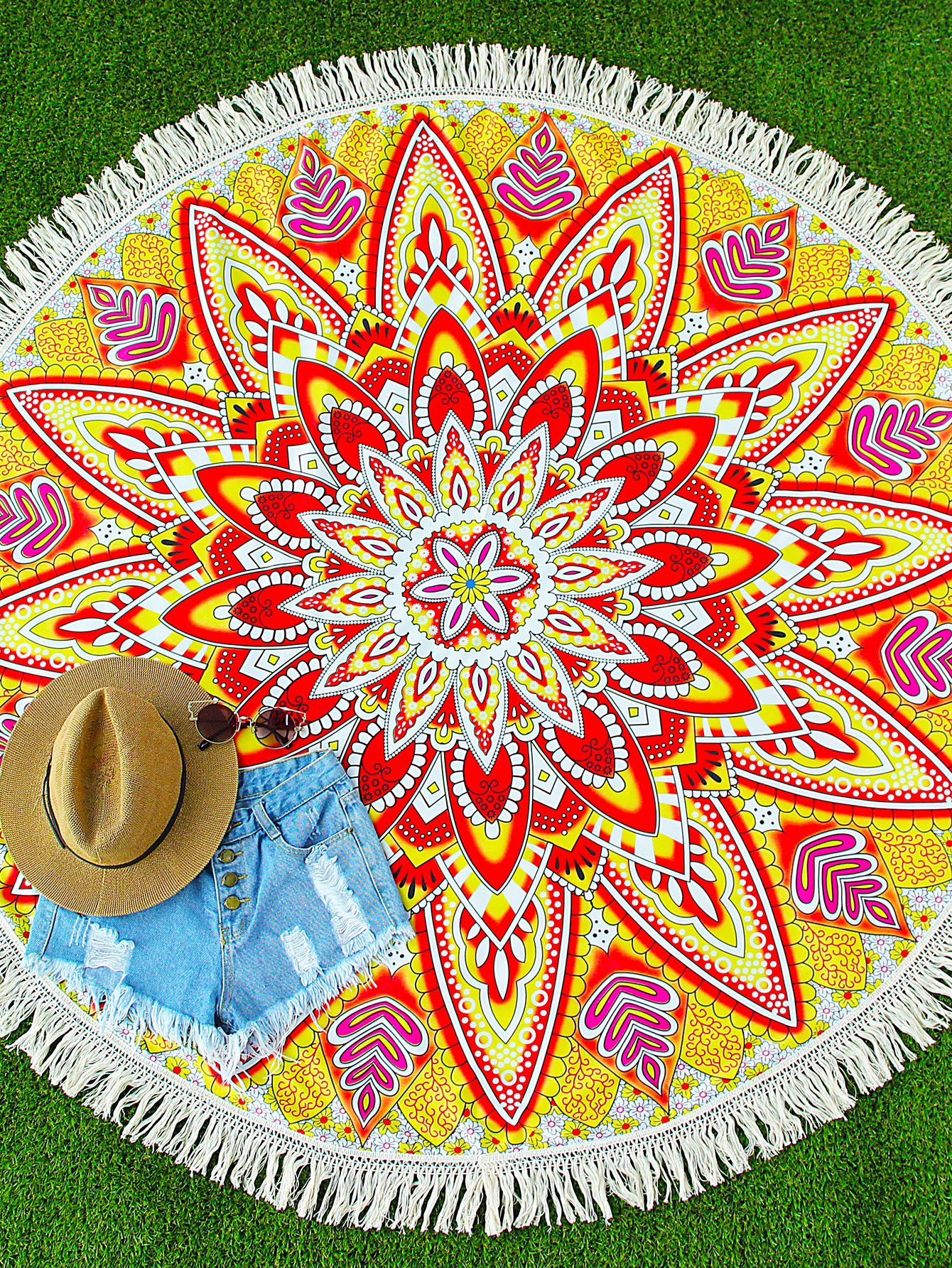Floral Mandala Print Fringe Trim Round Beach Blanket SHEIN(SHEINSIDE)
