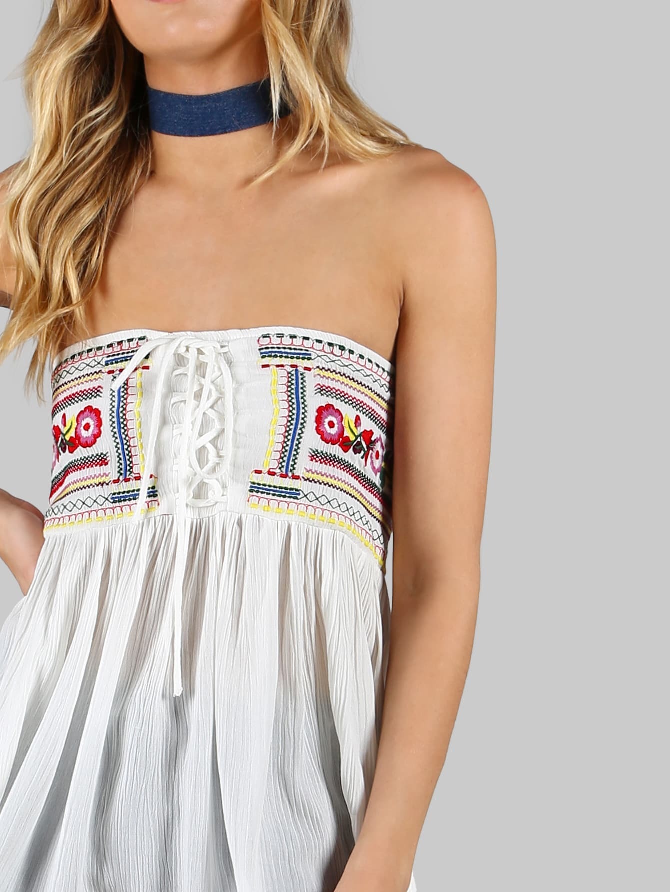 Lace Up Shirred Back Embroidered Flowy Tube Top SheIn(Sheinside)