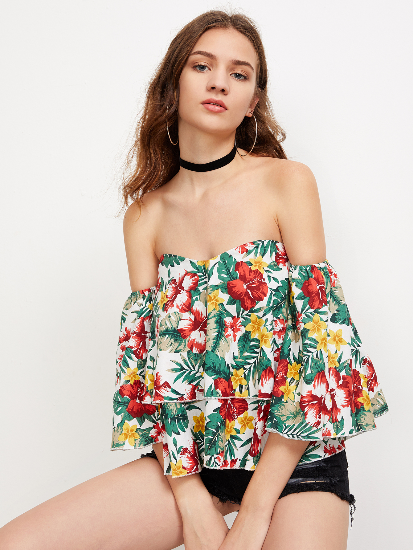 http://it.shein.com/Tropical-Print-Double-Layer-Trapeze-Top-p-362581-cat-1733.html