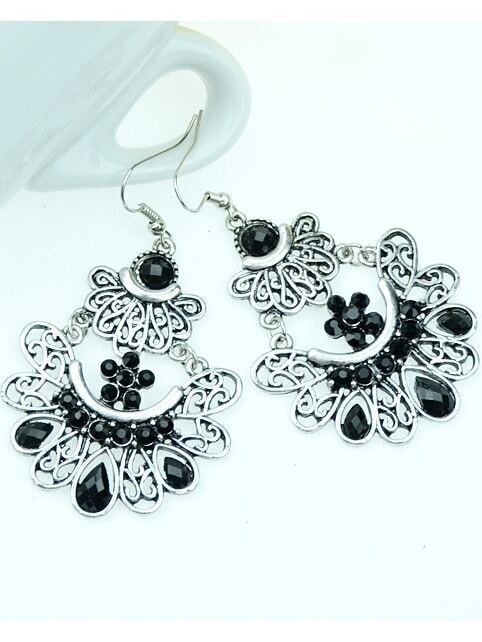 Black Gemstone Silver Hollow Earrings