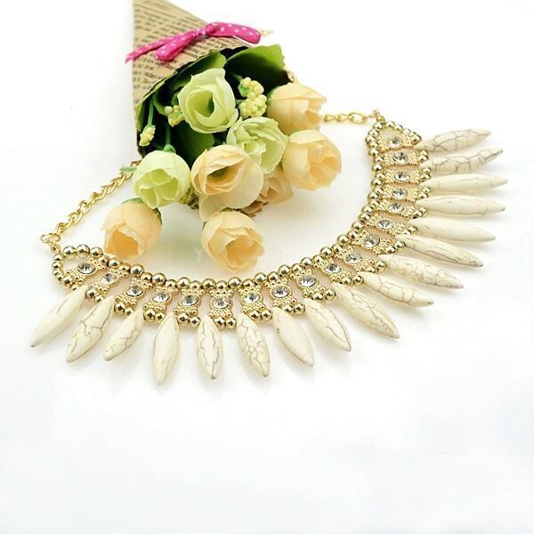 White Bead Diamond Gold Chain Necklace SheIn(Sheinside)