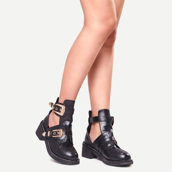 

Buckle Strap Chunky Heel Shoes, Black