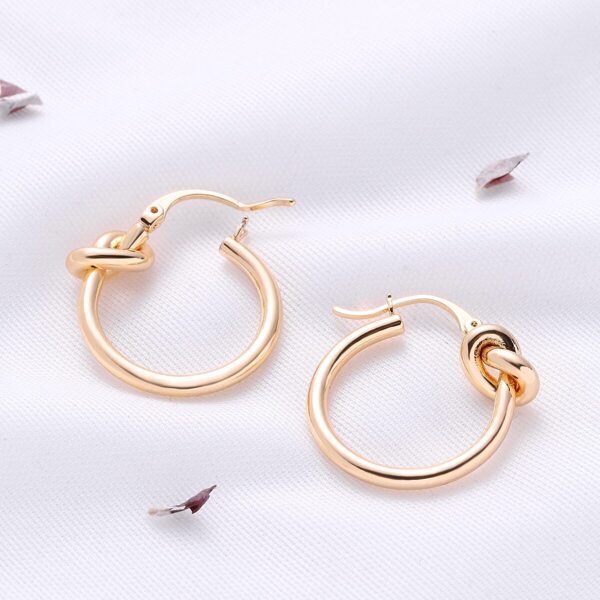

Knot Design Hoop Earrings