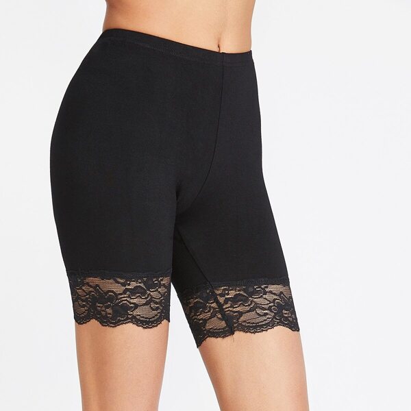 

Lace Trim Short Leggings