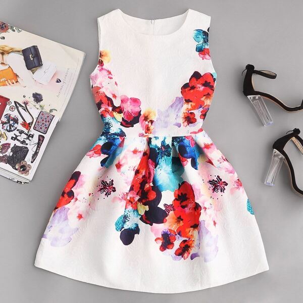 

Jacquard Floral Box Pleated Dress