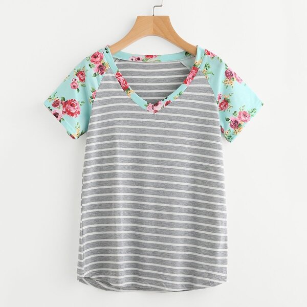

V Neckline Contrast Floral Print Striped Tee, Grey multicolor