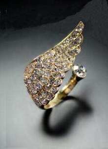 Gold Single Wing Style Diamond Embellished Ring