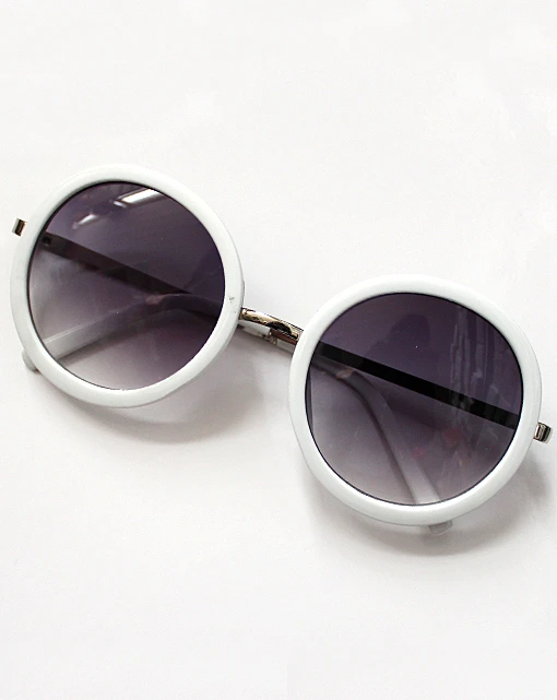White Round Lenses Floral Sunglasses