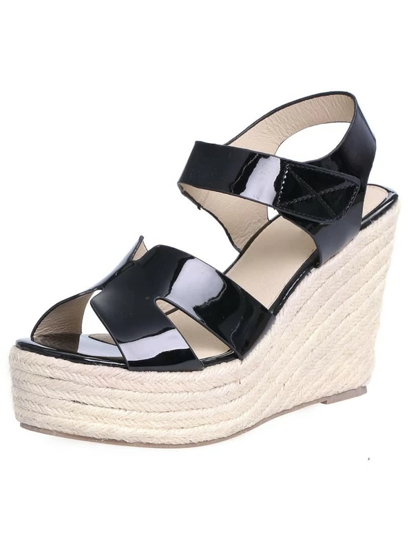 sandale grosse semelle