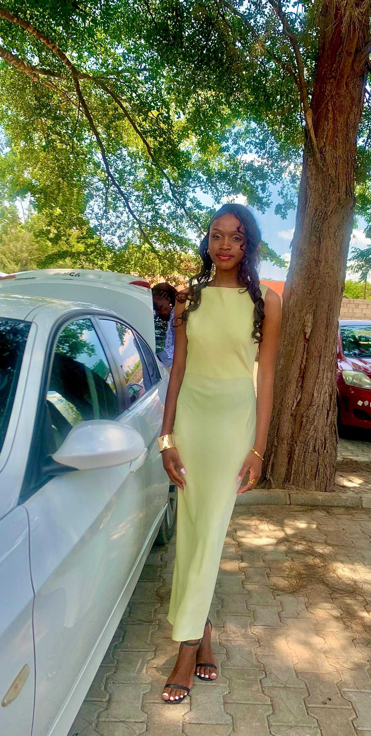 MISSGUIDED Satin Boat Neck Sleeveless Midaxi Dress｜MISSGUIDED