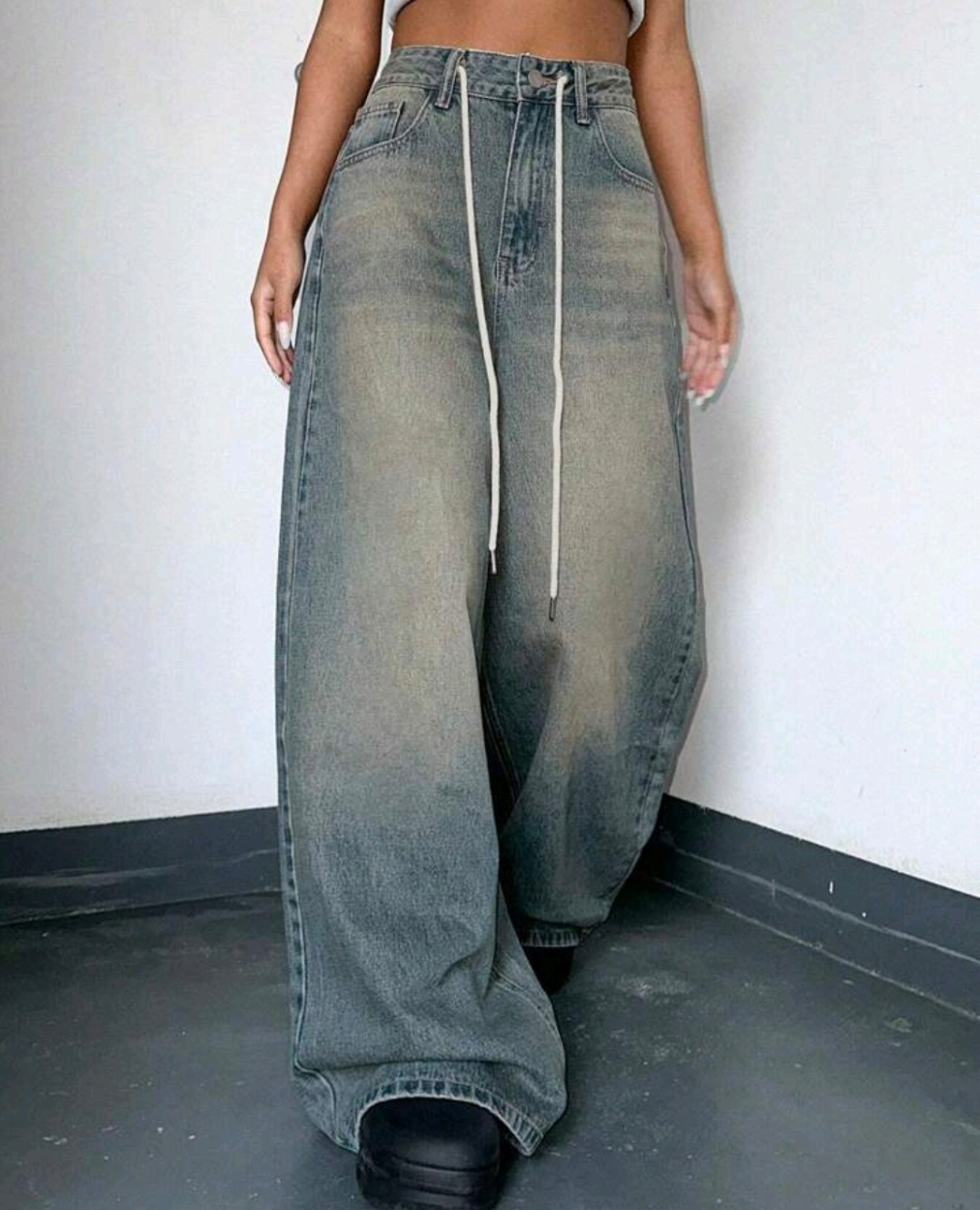 パンツ 5 1/2 SOFT DRAWSTRINGDENIM Soft Light High Rise Drawstring Wide Leg Jean | maurices